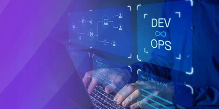 DevOps Abbildung am Laptop