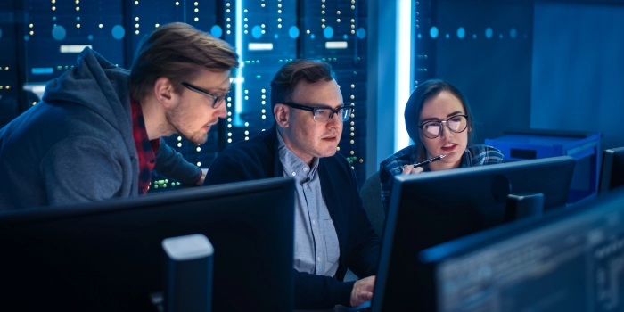 Headerbild Security advisors  / Cyber Security / IT-Sicherheit - Karriereseite