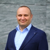Estrin, Dmitry