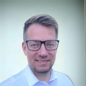 Schmitz. Uwe