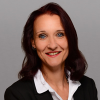 Yvonne Grau Bereichsleiterin Erstversicherung
Geschäftsbereich Insurance SAP Consulting
